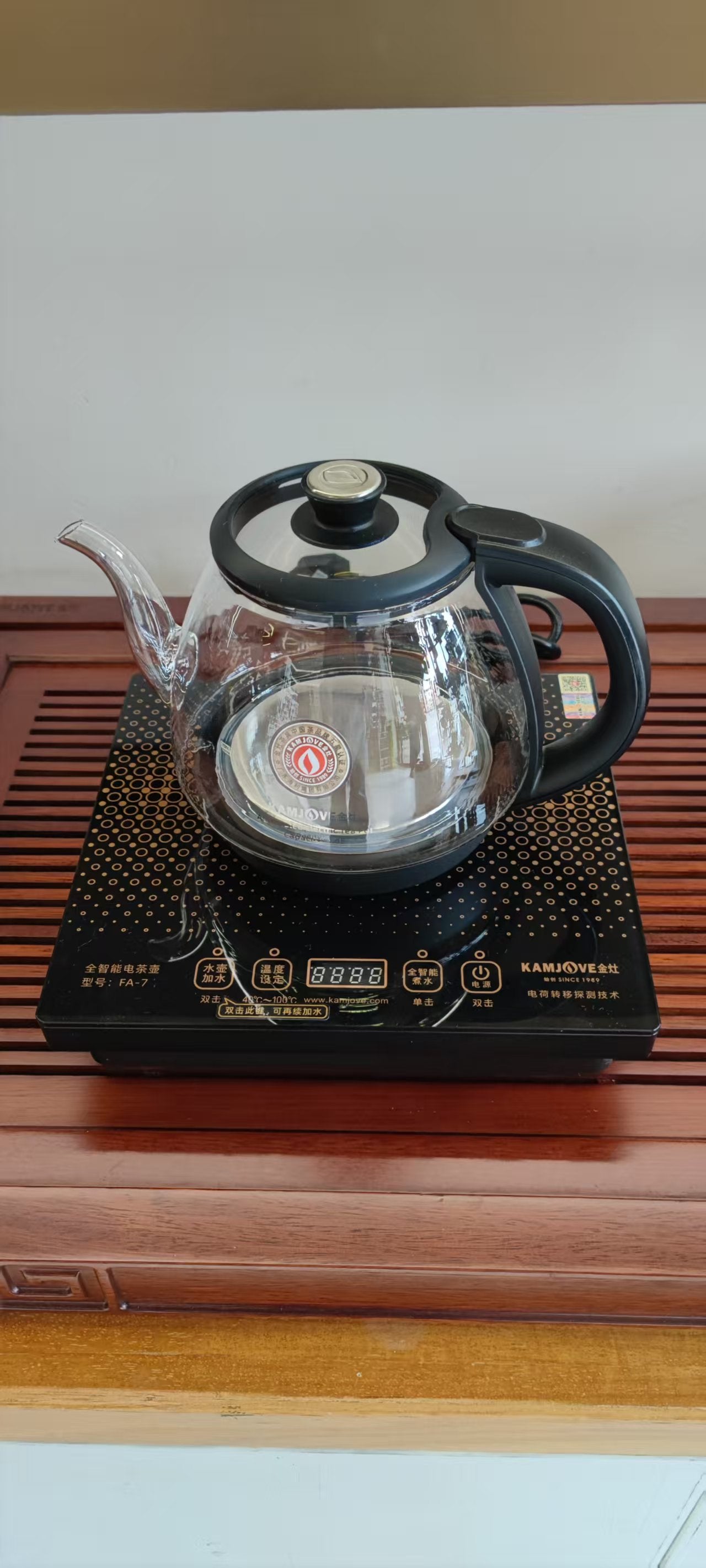 Fully intelligent electric kettle